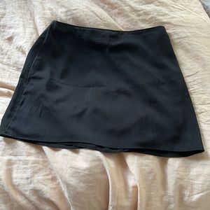 Abercrombie slinky mini skort- black